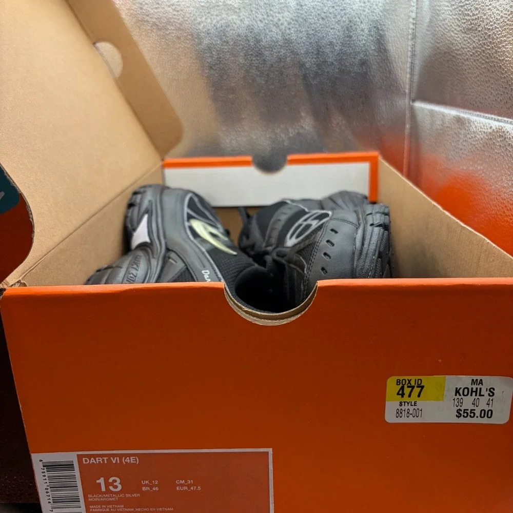 Size 13 4E Nike Dart VI Black Mens Lace Up Running Sneaker Shoes 318818-001